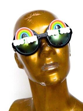 GASOLINE GLAMOUR FANTASIA PASTEL WILDE CATERPILLAR SUNGLASSES 🌈🌈🌈